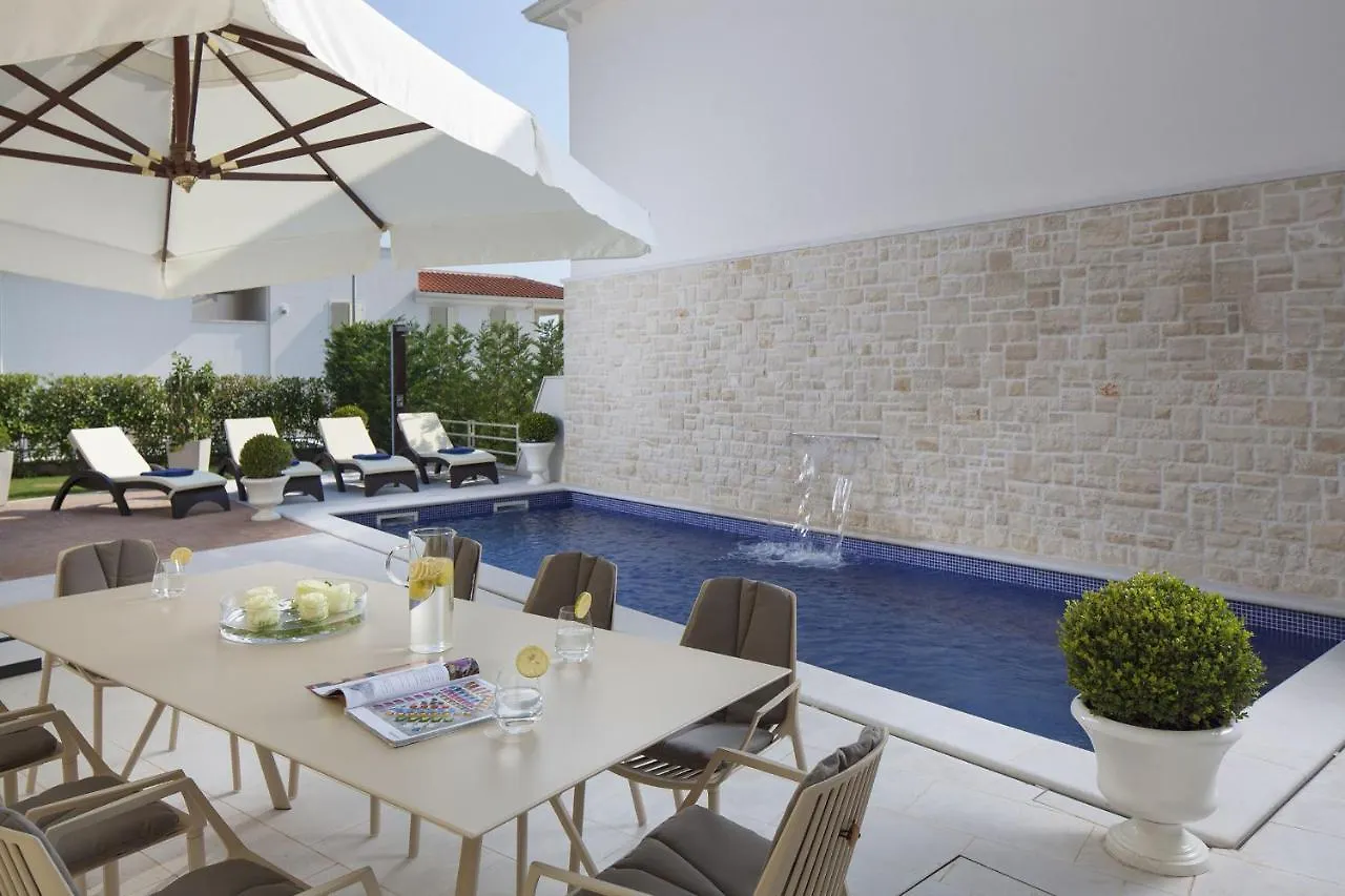Villa Frida By Hmz Villas Tar-Vabriga 0*,  Croatia